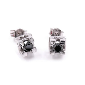 Orecchini in oro bianco 18 kt. con Diamante Nero